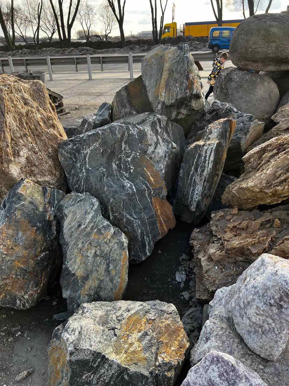 Валун Чорний Принц